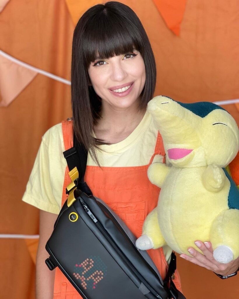 DIVOOM SlingBag - W-King Cambodia | Official Authorized